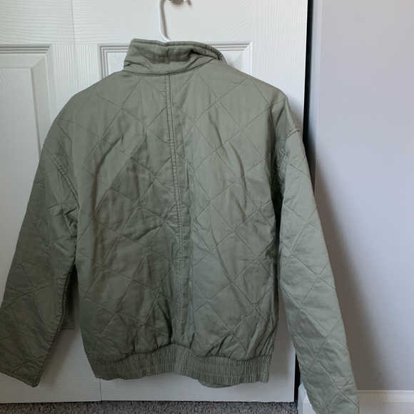 Lightweight jacket - Picture 2 of 3